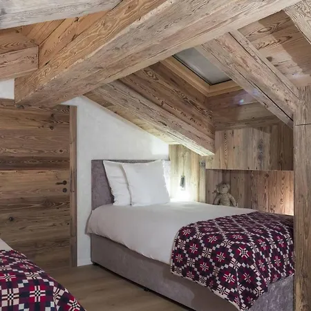 5br Cozy In Val De Bagnes - What'app - 0034-635-520-036 - For Reservations!! Apartment